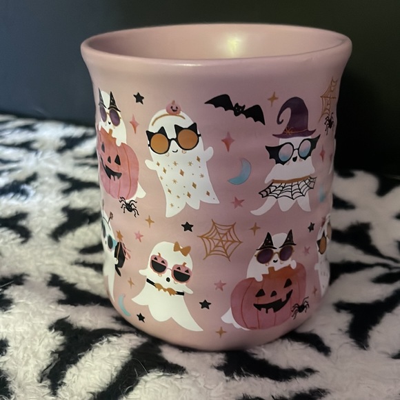 Halloween PINK 🩷👻 Ghosts in Cute Costumes Clementine Ceramic Mug NEW - Picture 2 of 6